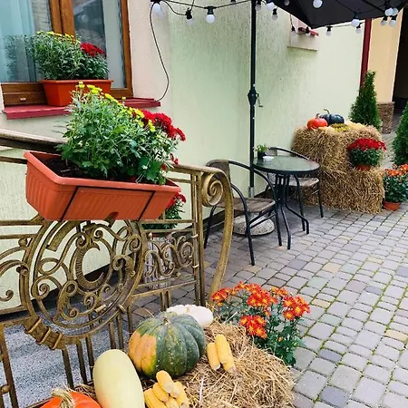 Sunny Hotell Lviv