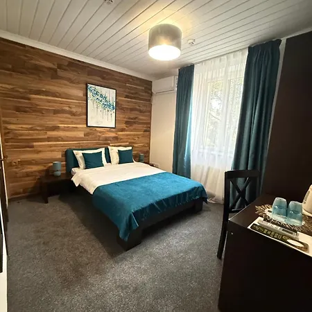 Sunny Hotel Lemberg