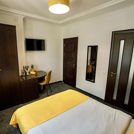 Hotel Sunny Lvov