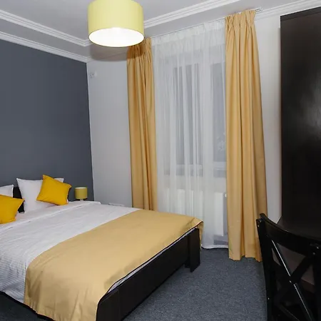 Hotell Sunny 3*